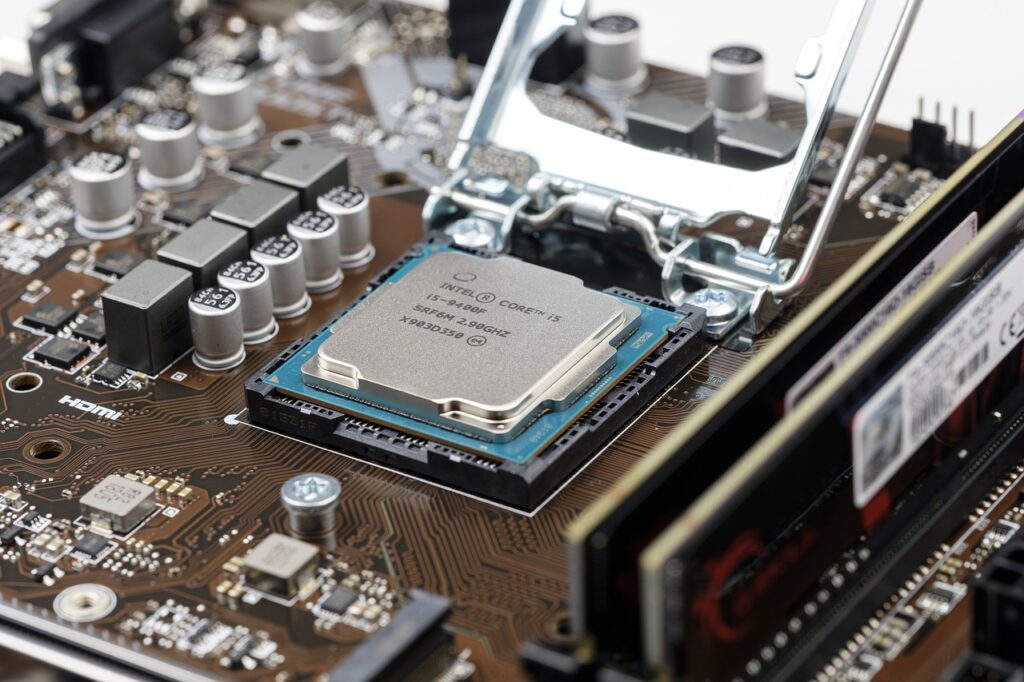 Intel et AMD