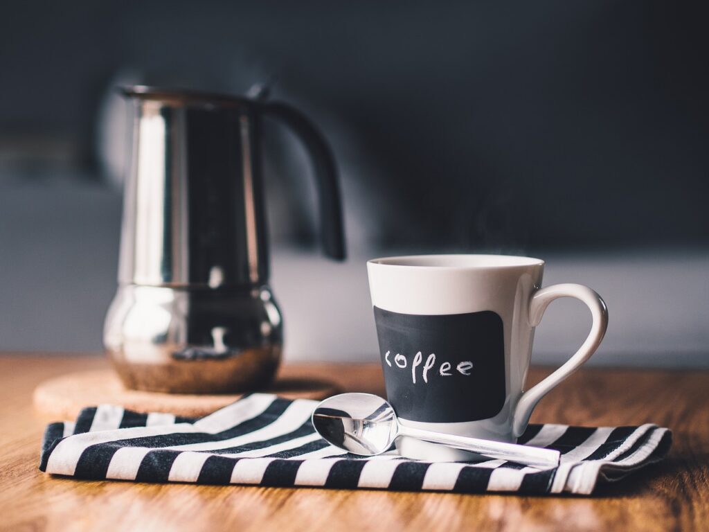 les bienfaits du thé et du café pour réduire les risques cancer de la bouche