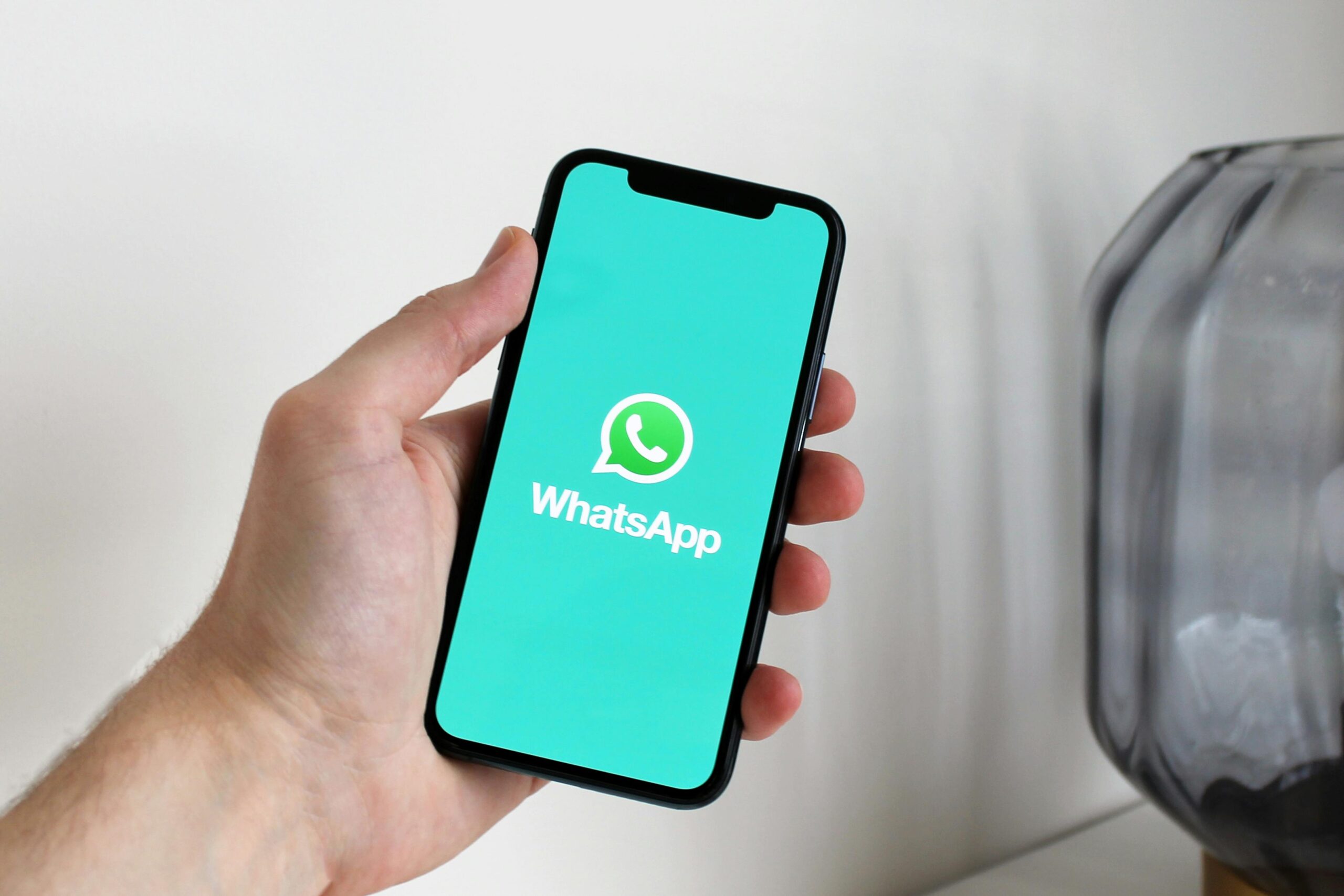 Contraste élevé : WhatsApp améliore l’accès aux malvoyants